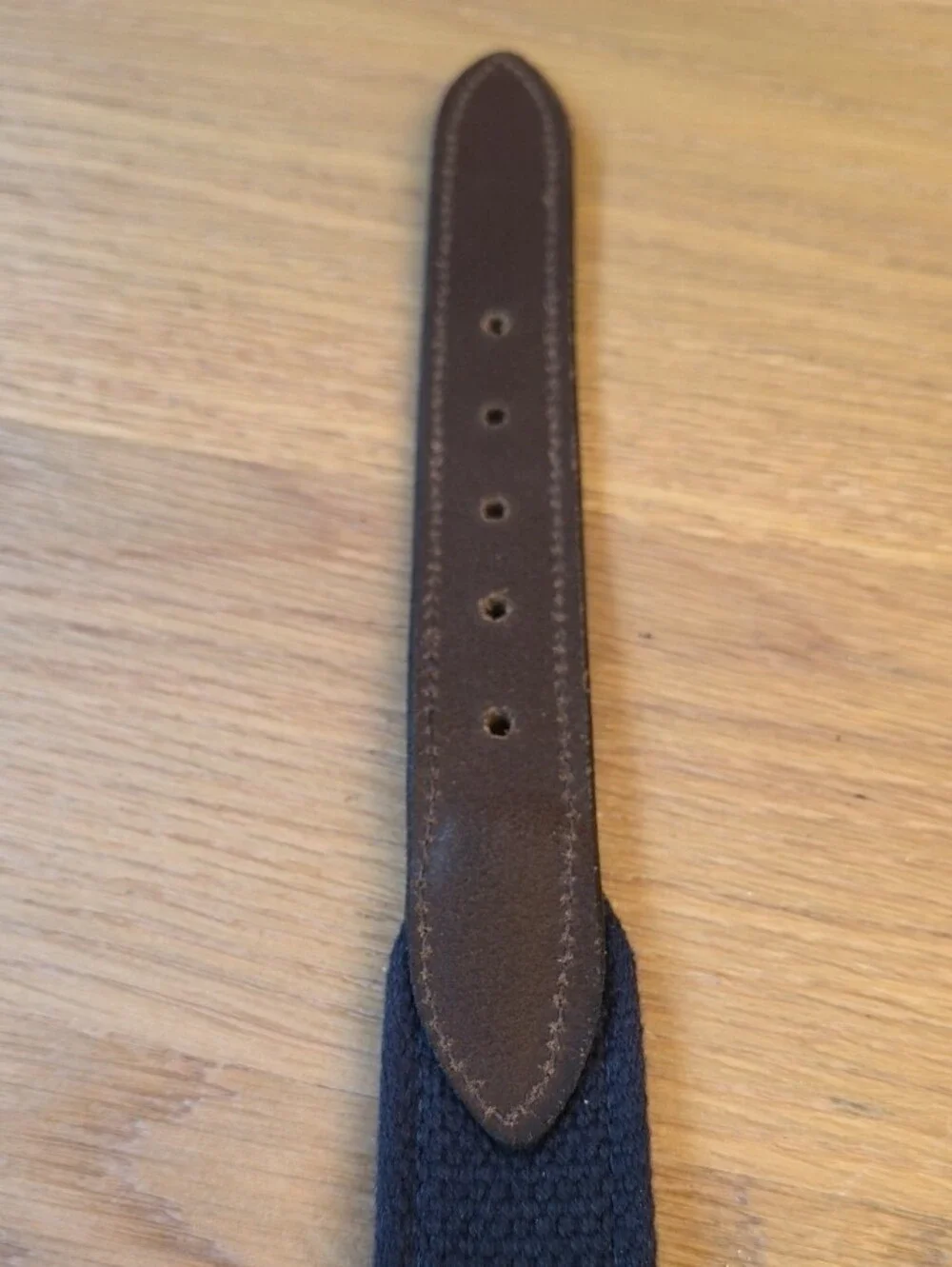 Vineyard Vines Boys Crab Canvas Club Leather Belt - Size 24